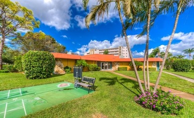 One or more photo(s) has been virtually staged. Ideal on Pinebrook/Ironwood Golf Course in Florida - for sale on GolfHomes.com, golf home, golf lot