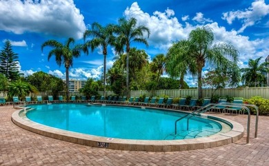 One or more photo(s) has been virtually staged. Ideal on Pinebrook/Ironwood Golf Course in Florida - for sale on GolfHomes.com, golf home, golf lot