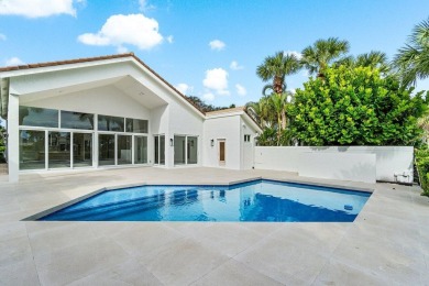 Don't miss this newly renovated Patio B in Frenchman's Creek on on Frenchmans Creek Country Club in Florida - for sale on GolfHomes.com, golf home, golf lot