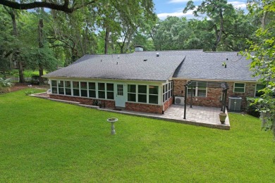On over half an acre on a desirable corner lot in the Killearn on Killearn Country Club and Inn in Florida - for sale on GolfHomes.com, golf home, golf lot