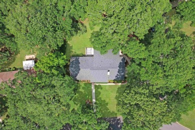On over half an acre on a desirable corner lot in the Killearn on Killearn Country Club and Inn in Florida - for sale on GolfHomes.com, golf home, golf lot