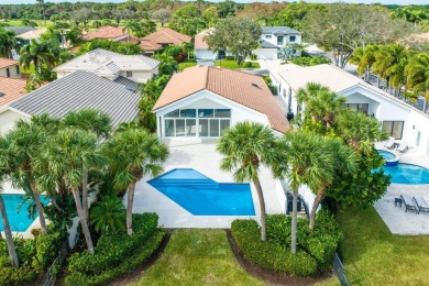 Don't miss this newly renovated Patio B in Frenchman's Creek on on Frenchmans Creek Country Club in Florida - for sale on GolfHomes.com, golf home, golf lot