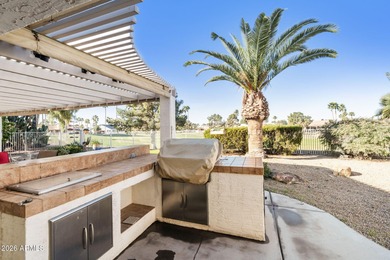 One of a kind 3BR, 3BA popular Palmera on the 8th green at the on Ironwood Golf Club in Arizona - for sale on GolfHomes.com, golf home, golf lot