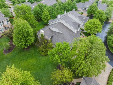 Immaculately maintained and rarely available all-brick RANCH on Ruffled Feathers Golf Club in Illinois - for sale on GolfHomes.com, golf home, golf lot