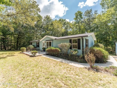 Come see this newly renovated home in Fairfield Glade! on Dorchester Country Club in Tennessee - for sale on GolfHomes.com, golf home, golf lot