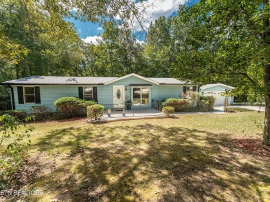 Come see this newly renovated home in Fairfield Glade! on Dorchester Country Club in Tennessee - for sale on GolfHomes.com, golf home, golf lot