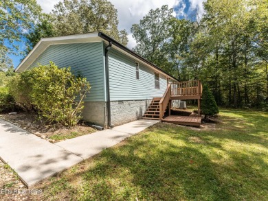 Come see this newly renovated home in Fairfield Glade! on Dorchester Country Club in Tennessee - for sale on GolfHomes.com, golf home, golf lot