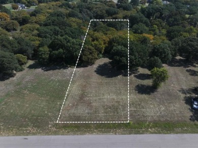 MOTIVATED SELLER!

Build your dream home on this 1.2-acre lot on Cedar Creek Country Club in Texas - for sale on GolfHomes.com, golf home, golf lot