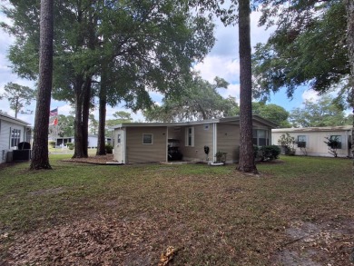 2BR/2BA Home with Modern Touches | Rolling Greens Village on Rolling Greens Executive Golf Community in Florida - for sale on GolfHomes.com, golf home, golf lot