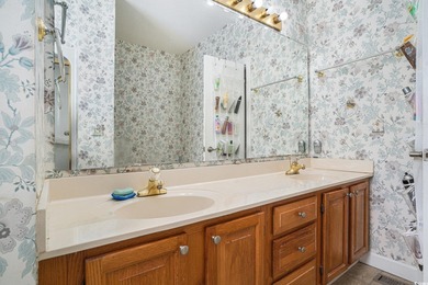 NO HOA! Beautiful 3-bedroom, 2.5-bath home located in the on Aberdeen Golf and Country Club in South Carolina - for sale on GolfHomes.com, golf home, golf lot