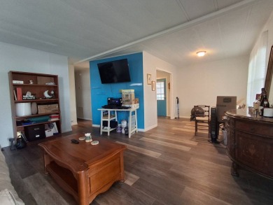 2BR/2BA Home with Modern Touches | Rolling Greens Village on Rolling Greens Executive Golf Community in Florida - for sale on GolfHomes.com, golf home, golf lot
