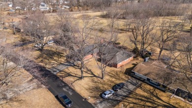 This 2,800 sq ft ranch backs up to Innsbrook Country Club golf on Innsbrook Country Club in Indiana - for sale on GolfHomes.com, golf home, golf lot