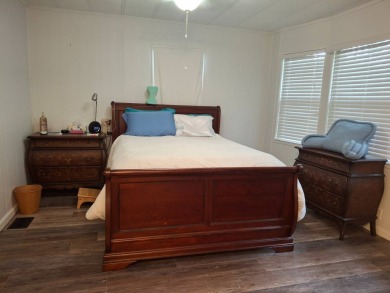 2BR/2BA Home with Modern Touches | Rolling Greens Village on Rolling Greens Executive Golf Community in Florida - for sale on GolfHomes.com, golf home, golf lot