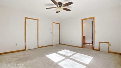 WELCOME TO 104 WOLF HOLLOW RD, A GOLF LOVERS DREAM!! Situated on Split Rock Resort and Country Club in Pennsylvania - for sale on GolfHomes.com, golf home, golf lot