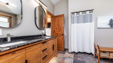 Gorgeous 3 bedroom, 3.5 bath contemporary ranch with rustic on Eagle Ridge Inn and Resort in Illinois - for sale on GolfHomes.com, golf home, golf lot