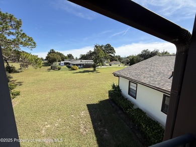Unique 4-Bedroom Home on the Golf Course Of Ridge Manor Country on The Ridge Manor Oaks Golf and Country Club in Florida - for sale on GolfHomes.com, golf home, golf lot