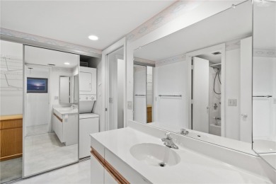 Welcome to your cozy, turnkey condo boasting breathtaking lake & on Vista Plantation Golf Club in Florida - for sale on GolfHomes.com, golf home, golf lot