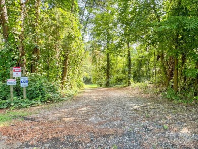 Bring Your Own Builder to this Great, Corner & fairly Flat Lot on Mallard Head Country Club in North Carolina - for sale on GolfHomes.com, golf home, golf lot