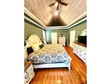 This 4,300 sq ft (all living) 4 Bedroom 3.50 Bathroom 2 story on StoneCrest Golf Course in Kentucky - for sale on GolfHomes.com, golf home, golf lot