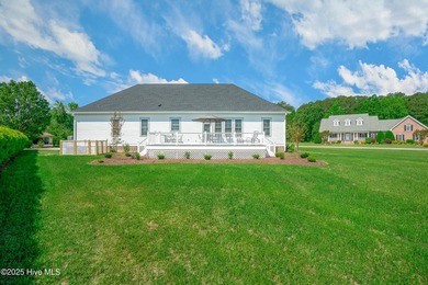 Enjoy this thoughtfully designed, solid, newly built home in the on Sound Golf Links at Albemarle Plantation in North Carolina - for sale on GolfHomes.com, golf home, golf lot