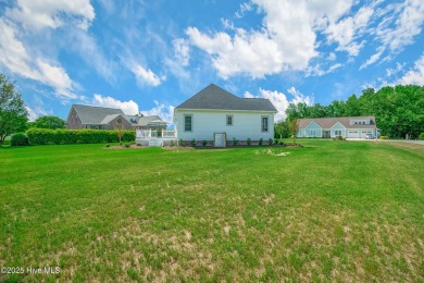 Enjoy this thoughtfully designed, solid, newly built home in the on Sound Golf Links at Albemarle Plantation in North Carolina - for sale on GolfHomes.com, golf home, golf lot
