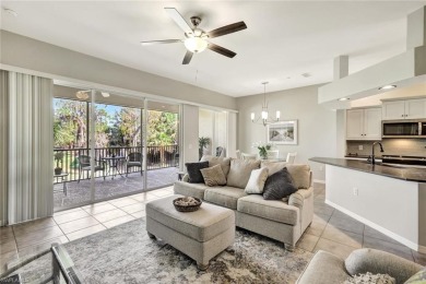 GOLF MEMBERSHIP INCLUDED ($50,000 VALUE)! Hunters Ridge is a on Hunters Ridge Country Club in Florida - for sale on GolfHomes.com, golf home, golf lot
