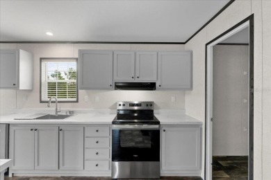 Under Construction. Retire to Paradise: Brand New Home in on Brookridge Country Club in Florida - for sale on GolfHomes.com, golf home, golf lot