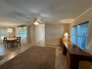 Motivated seller!! Spacious home located in Water Oak Country on Water Oak Country Club Estates in Florida - for sale on GolfHomes.com, golf home, golf lot