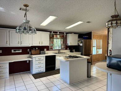 Motivated seller!! Spacious home located in Water Oak Country on Water Oak Country Club Estates in Florida - for sale on GolfHomes.com, golf home, golf lot