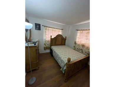GREAT PENTHOUSE CORNER UNIT . 2 BEDS/2 FULL BATHS WITH GREAT on Lauderhill Golf Course in Florida - for sale on GolfHomes.com, golf home, golf lot