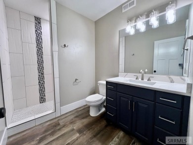 Inviting, desirable, light-filled home is immaculate and move-in on Sage Lakes Municipal Golf Course in Idaho - for sale on GolfHomes.com, golf home, golf lot