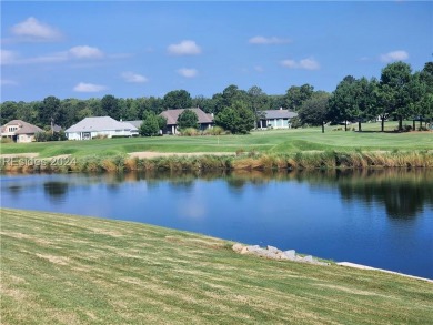 Popular Maywood model in pvt  gated Hampton Hall, w/large 2-car on Hampton Hall Club in South Carolina - for sale on GolfHomes.com, golf home, golf lot