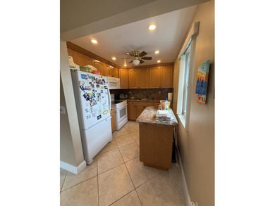 Beautiful and well-maintained 2-bedroom, 2-bathroom condo on Kings Point Golf -Flanders Way in Florida - for sale on GolfHomes.com, golf home, golf lot