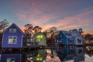 Situated on the ground floor, this inviting resort studio on Sandestin Golf and Beach Resort - The Links in Florida - for sale on GolfHomes.com, golf home, golf lot