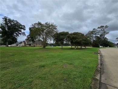 You can build your beautiful home on this lovely smaller corner on Carter Plantation Golf Course in Louisiana - for sale on GolfHomes.com, golf home, golf lot