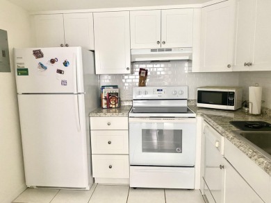 Beautiful upgraded one bedroom - corner unit for extra privacy on Kings Point Golf - Executive in Florida - for sale on GolfHomes.com, golf home, golf lot