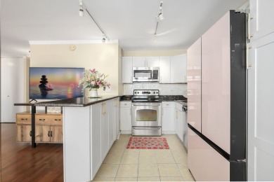 Discover your dream home in this exceptional oversized on Sydney R. Marovitz Golf Course in Illinois - for sale on GolfHomes.com, golf home, golf lot