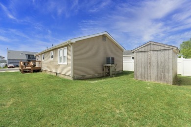 Welcome home! Do not miss this charming 3-bedroom, 2-bathroom on The Links At Brigantine Beach in New Jersey - for sale on GolfHomes.com, golf home, golf lot