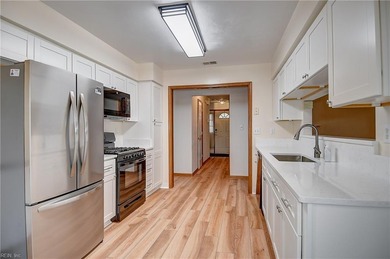 Honey stop the car! You dont want to miss this gorgeously on Honey Bee Golf Club in Virginia - for sale on GolfHomes.com, golf home, golf lot