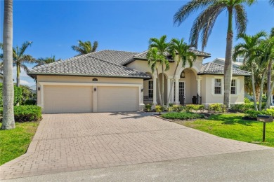 Biggest suggestion was to open up the kitchen, sellers heard you on Saint Andrews South Golf Club in Florida - for sale on GolfHomes.com, golf home, golf lot