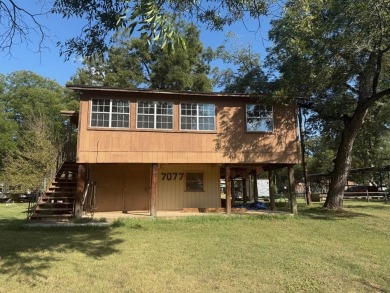 Get out to the countryside and enjoy the Brazos River!  Fun for on Horseshoe Bend Country Club in Texas - for sale on GolfHomes.com, golf home, golf lot