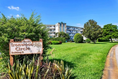 Don't walk, Run to see this updated gorgeous condo! Don't miss on Pinebrook/Ironwood Golf Course in Florida - for sale on GolfHomes.com, golf home, golf lot