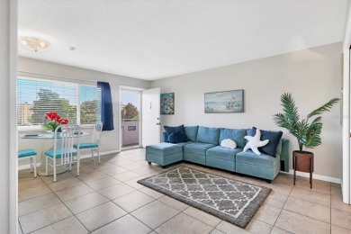 Don't walk, Run to see this updated gorgeous condo! Don't miss on Pinebrook/Ironwood Golf Course in Florida - for sale on GolfHomes.com, golf home, golf lot