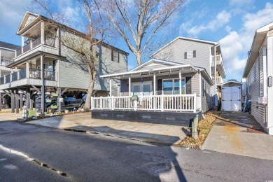 Your dream beach cottage is waiting for you! Take a tour of this on Prestwick Country Club in South Carolina - for sale on GolfHomes.com, golf home, golf lot