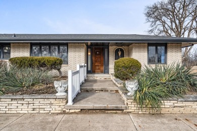 Step into a timeless mid-century modern ranch with a truly on Ankeny Golf and Country Club in Iowa - for sale on GolfHomes.com, golf home, golf lot