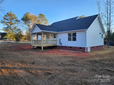 Gorgeous new build on nearly half an acre in Chester with a on Chester Golf Club in South Carolina - for sale on GolfHomes.com, golf home, golf lot