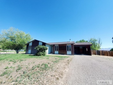 Wonderful home nestled in the heart of Challis with over 3,100 on Challis Golf Course in Idaho - for sale on GolfHomes.com, golf home, golf lot