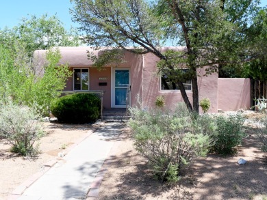 Charming North Campus location! This pueblo style  home has on North Course - University of New Mexico  in New Mexico - for sale on GolfHomes.com, golf home, golf lot