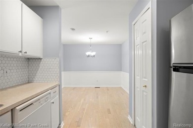 Welcome Home to Farmington Hills Living! This stylish 2-bedroom on Glen Oaks Golf Course in Michigan - for sale on GolfHomes.com, golf home, golf lot