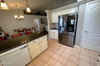Gorgeous home on a fantastic and quiet cul-de-sac just a block on London Bridge Golf Course in Arizona - for sale on GolfHomes.com, golf home, golf lot